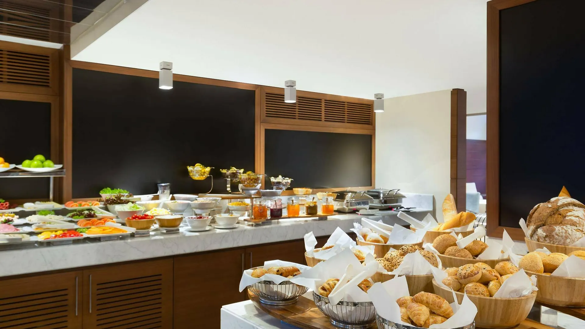 Ac Hotel Istanbul Macka