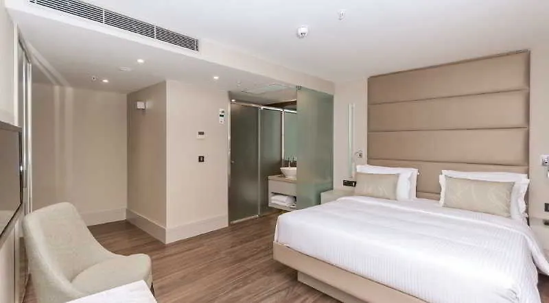 Ac Hotel Istanbul Macka 4*,